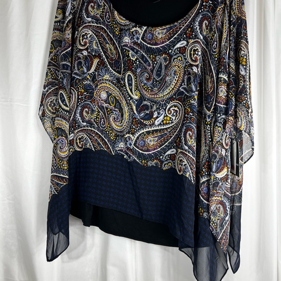 I.N. Studio Women's Paisley Sleeveless Blouse Size 2X - Picture 9 of 16